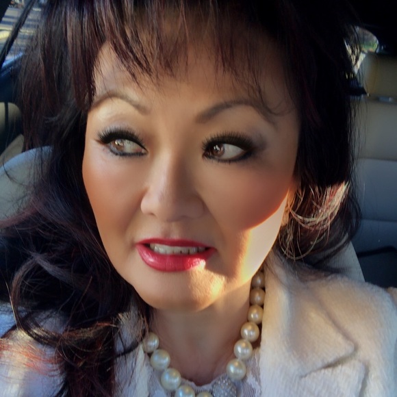 Meet your Posher, Leila - Picture 5 of 5